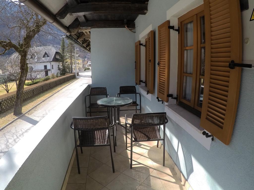 Lesjakova Domacija Bovec Exterior foto